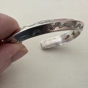 Authentic vintage Alison Tohee Navajo handmade sterling silver bracelet